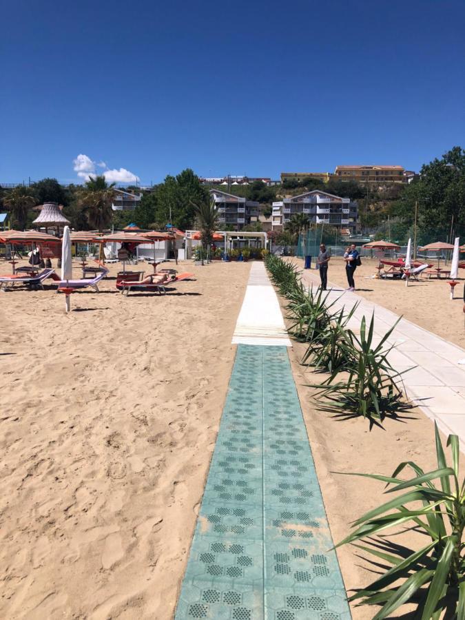 Cala Di Rio B&B Termoli Exteriör bild